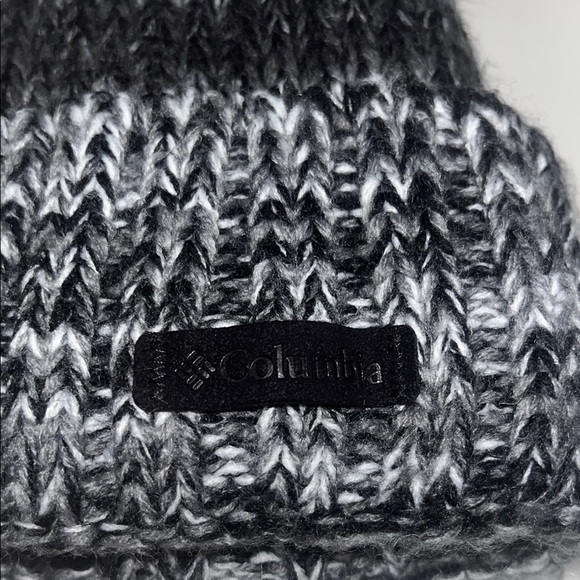 Columbia Black and Gray Knit Beanie Mens or womens OS / preowned - Picture 2 of 8